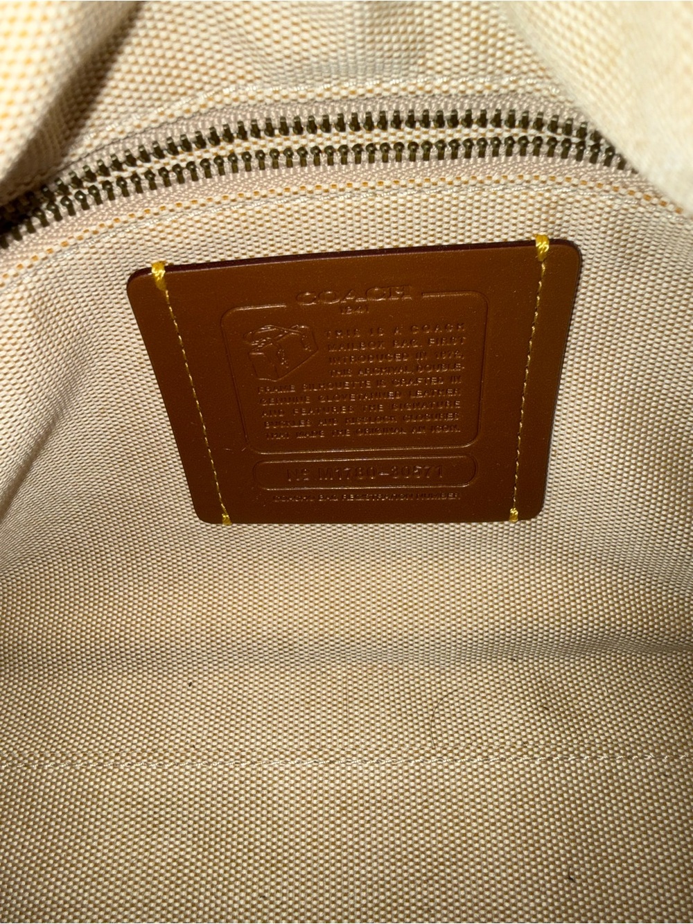 EUC Coach Mailbox Bag 1941 Prairie Rose - Picture 13 of 15